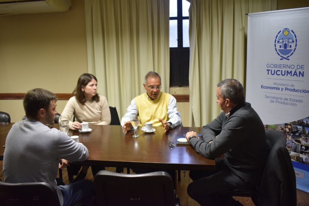 Reunión Apronor-Gobierno